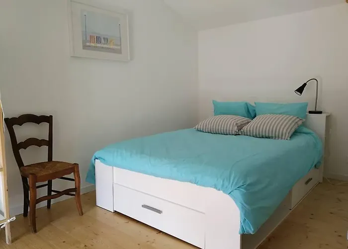 Casa de Férias Charmante Maison Dans Joli Village *