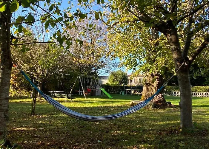 Charmante Maison Dans Joli Village Dom wakacyjny Vouhé